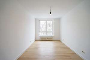 Komplett sanierte 3-Zimmerwohnung mit neuer EBK in Potsdam-West – Die vollständige Adresse der Immobilie erhältst du vom Anbieter., 14471 Potsdam West, Potsdam – Vorschaubild 18
