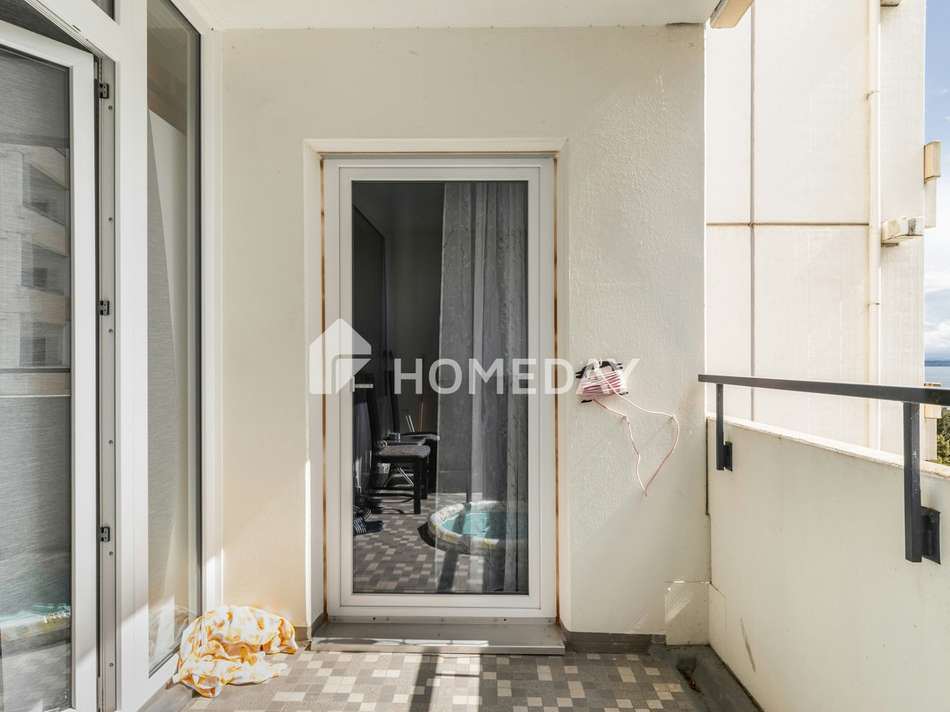 Loggia 2