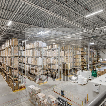 Anmietung über Savills | 15.000 m² |  Rampen