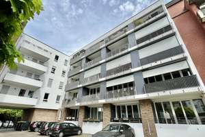 Ganz besonders toll mit großzügigem offenem Wohnzimmer, gr. Balkon, Aufzug, TG-Platz, Baujahr 2016 – Die vollständige Adresse der Immobilie erhältst du vom Anbieter., 40223 Bilk, Düsseldorf – Vorschaubild 2