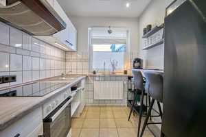 Geräumiges Einfamilienhaus mit Einliegerwohnung und großer Werkhalle – Steinburg (Kreis) – Vorschaubild 19