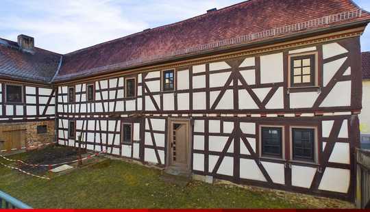 Bild von Wehrheim: Historisches Fachwerkhaus trifft auf Wohnen mit Potenzial!