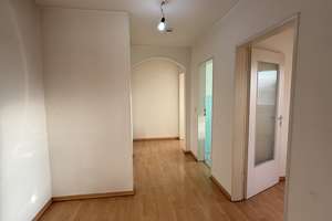 Helle 2-Zimmer Wohnung in Essen-Borbeck mit EBK – Schloßstraße 2, 45355 Borbeck-Mitte, Essen – Vorschaubild 3