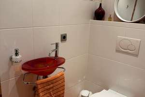 NEUE BILDER - Traumhaftes 1-Fam.Haus mit  Garage, Pool, PV-Anlage, Glasfaser – Die vollständige Adresse der Immobilie erhältst du vom Anbieter., 34266 Niestetal – Vorschaubild 10