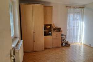 Viel Platz im Familienhaus!  4 Schlafzimmern, 2 Bäder, Ofen, 2 Küchen, Garten, Garage – Biberach (Kreis) – Vorschaubild 12