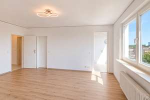 Frisch modernisiert | 2 Zimmer | Balkon | Sauna | Bad | Ausblick | Bochum Wattenscheid – August-Bebel-Platz 19, 44866 Wattenscheid-Mitte, Bochum – Vorschaubild 15