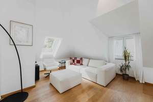 Modernes PENTHOUSE mit Galerie in Premium Lage – Die vollständige Adresse der Immobilie erhältst du vom Anbieter., 81827 Waldtrudering, München – Vorschaubild 3