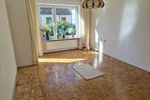 Einziehen und wohlfühlen! Gepflegtes RMH mit Garage in ruhiger Lage! – Die vollständige Adresse der Immobilie erhältst du vom Anbieter., 86179 Haunstetten-Ost, Augsburg – Vorschaubild 9