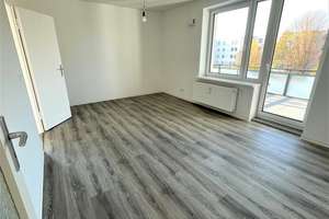 Helle 3-Zimmer-Etagenwohnung mit Laminatboden in Wolfsburg – Lüneburger Ring 25, 38448 Vorsfelde, Wolfsburg – Vorschaubild 3