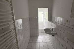 1 - Zimmer Erdgeschosswohnung sucht netten Nachmieter – Beethovenstraße 7, 42853 Stadtpark, Remscheid – Vorschaubild 4