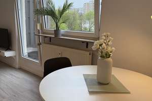 Modernisiertes 1-Zimmer-Apartment in Reutlingen – Elisenweg 20, 72762 Reutlingen-Mitte, Reutlingen – Vorschaubild 4