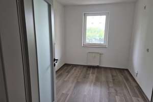Komplett neu sanierte 2-Zimmer-Wohnung mit Terrasse – Stahlwerkstraße 15, 38871 Ilsenburg (Harz) – Vorschaubild 2