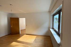 Helle 5,5-Zimmer-Wohnung mit Dachterrasse und Balkon in Sendling – ideal für WG oder Familie – Die vollständige Adresse der Immobilie erhältst du vom Anbieter., 81369 Mittersendling, München – Vorschaubild 10