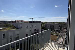 Lichtdurchflutete 3-Raum-Wohnung mit Einbauküche und Balkon – Friedrichstraße 9, 1067 Friedrichstadt, Dresden – Vorschaubild 7