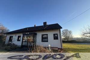 Unverbauter Ausblick - Großzügiges Einfamilienhaus mit großem Grundstück in einer beliebten Lage ... – Die vollständige Adresse der Immobilie erhältst du vom Anbieter., 86633 Neuburg an der Donau – Vorschaubild 2