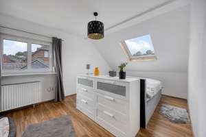 Toplage Eiserfeld * 2 Wohneinheiten * riesige Spielwiese * ideal für mehrere Generationen – Die vollständige Adresse der Immobilie erhältst du vom Anbieter., 57080 Eiserfeld, Siegen – Vorschaubild 18