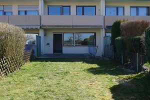 Großzügiges Reihenhaus mit schönem Garten und Garage – Frühlingsstraße 44, 73079 Göppingen (Kreis) – Vorschaubild 1