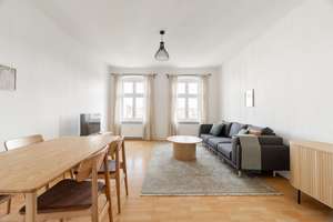 Wunderschöne 2 Zimmer Wohnung in Friedrichshain - voll möbliert