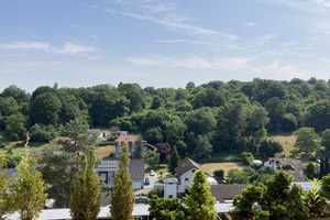 Wohnen wie im eigenen Haus mit traumhaften Blick und großem Garten – Mühlwäldle 2, 76530 Baden-Baden – Vorschaubild 3