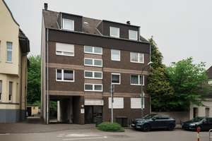 Moderne 4,5-Zimmer-Maisonettewohnung mit Galerie, Designbädern und traumhaftem Weitblick – Böckenhoffstraße 11, 46236 Stadtmitte, Bottrop – Vorschaubild 29