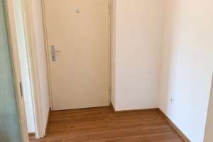 2 Zi. EG-Wohnung mit Balkon in Ludwigshafen-Süd