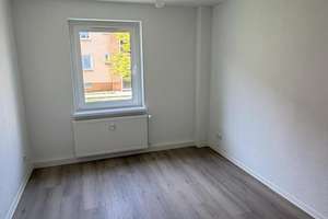 Wohnen mit Vorteil: Mietrabatt inklusive!  / Living with a benefit: rent discount included! – Halberstädter Straße 35, 6449 Aschersleben – Vorschaubild 2