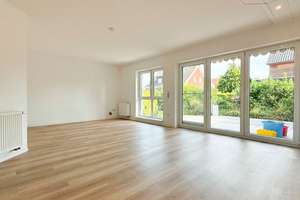 Modernes Wohnen in attraktiver Lage: 3-Zimmerwohnung mit Terrasse und 2 Stellplätzen in BI-Quelle