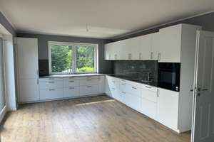 Familiengerechte Neubau Wohnung in Duvenstedt