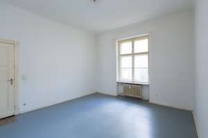 Sanierungsbedürftiger Altbau mit guter Substanz (kein Milieuschutz, kein Denkmalschutz) – Die vollständige Adresse der Immobilie erhältst du vom Anbieter., 10965 Tempelhof, Berlin – Vorschaubild 12