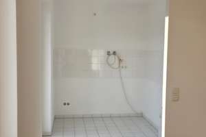 NEU:  51qm - hell, ruhig, bezugsfertig, provisionsfrei - 2 Zi. München Moosach, Grenze Untermenzing – Bautzener Str. 32, 80997 Moosach-Bahnhof, München – Vorschaubild 3