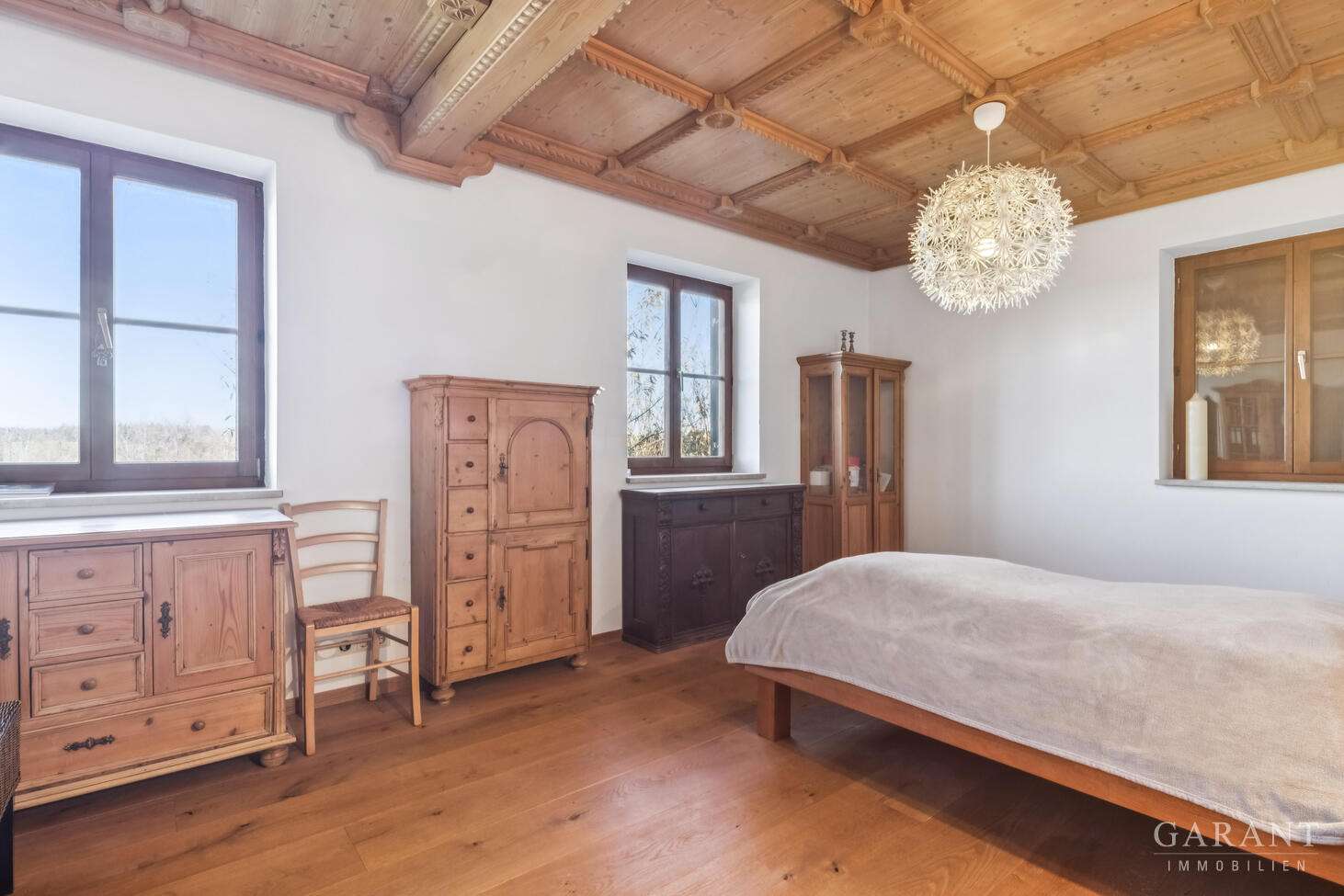 Immobilie in Steingaden - Steingaden: Zweifamilien- oder Mehrgenerationenhaus mit Naturidylle am Weiher! - Bild 3