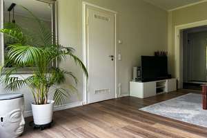 +++ Top 3 Zimmer Wohnung, Wannenbad, 2. Etage, hochw. Fußboden, EBK möglich +++ – Emilstraße 38, 42289 Heckinghausen, Wuppertal – Vorschaubild 3
