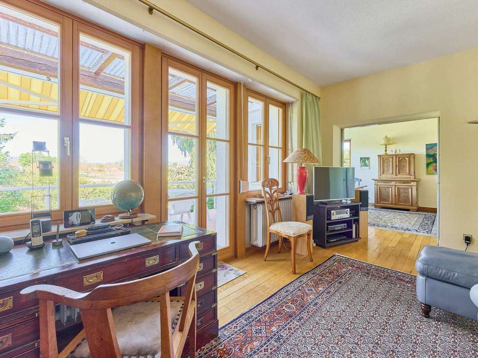 Wohnzimmer mit Terrasse