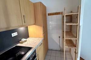 Geschmackvolle 2-Raum-Erdgeschosswohnung mit Einbauküche in Köln-Junkersdorf – Sterrenhofweg 43, 50858 Junkersdorf, Köln – Vorschaubild 5
