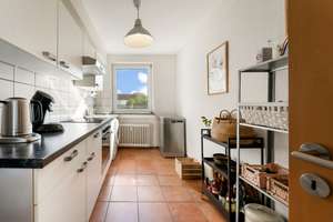 Ihr Investment in Bestlage von Köln-Nippes: Stilvolle 2-Zimmer-Wohnung mit Garage und Balkon – Die vollständige Adresse der Immobilie erhältst du vom Anbieter., 50733 Nippes (Ortsteil), Köln – Vorschaubild 4