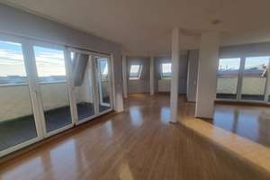 Grosszügige, elegante 140 qm DG-Whg mit zwei wunderschönen Loggien  am Karl-Heine-Kanal – Merseburger Strasse 10, 4229 Plagwitz, Leipzig – Vorschaubild 4