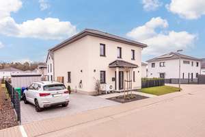 Neubau 2023 | EFH mit PV-Anlage, Speicher & Wärmepumpe | 145 m² | ruhige Lage – Die vollständige Adresse der Immobilie erhältst du vom Anbieter., 14974 Ludwigsfelde – Vorschaubild 2