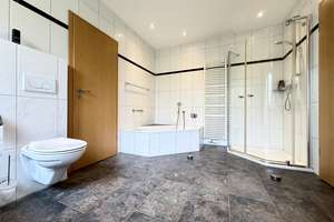 * Haus zur Miete * Baujahr 2007 * großer Garten * 6 Zimmer  * Garage * Top Raumaufteilung * 2 Bäder  – 26810 Westoverledingen – Vorschaubild 18