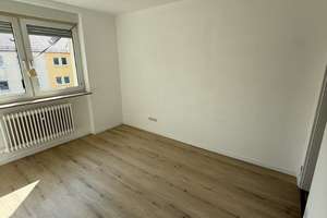 Frisch saniert, ruhig, grün: 3-Zimmer-Wohnung in Maxfeld sucht neue Bewohner – Attinghausenstraße 15, 90409 Maxfeld, Nürnberg – Vorschaubild 10