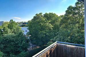 Schicke 2 Zimmer-Wohnung mit herrlichem Blick in Wiesbaden!