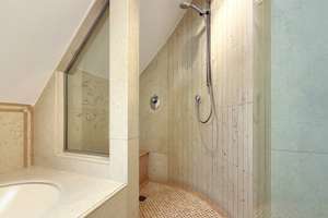 Stilvolle Penthouse-Maisonette mit privater Dachterrasse und Haus-im-Haus-Charakter – Die vollständige Adresse der Immobilie erhältst du vom Anbieter., 47799 Cracau, Krefeld – Vorschaubild 17