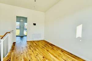 Schönes Reihenendhaus mit Dachterrasse + zwei PKW-Stellplätzen in guter Lage von Riedstadt-Goddelau – Die vollständige Adresse der Immobilie erhältst du vom Anbieter., 64560 Riedstadt – Vorschaubild 59