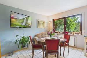 Familientraum in Aldingen: Geräumiges Reihenendhaus mit Garten und Terrasse – Die vollständige Adresse der Immobilie erhältst du vom Anbieter., 78554 Aldingen – Vorschaubild 4