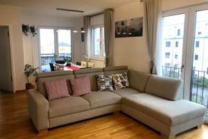 Perfekt für Familien: Lichtdurchflutete 5-Zimmer-Wohnung mit Balkon & 2 Bädern