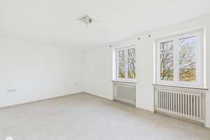 ZENTRALES STADTHAUS mit erhabenem Blick und Terrasse – Die vollständige Adresse der Immobilie erhältst du vom Anbieter., 89312 Günzburg – Vorschaubild 4