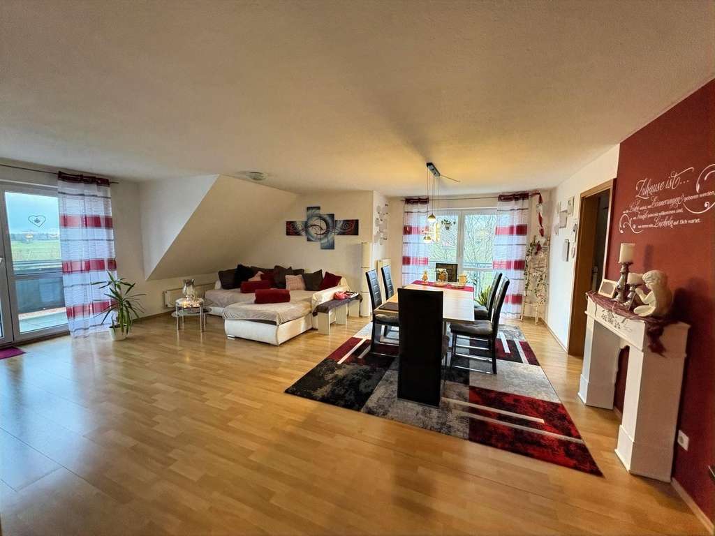 Immobilie in Alleshausen - Großzügige 3-Zimmerwohnung mit Balkon in Bad Buchau - Bild 1