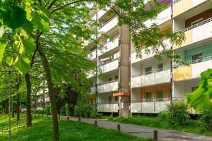 Familenfreundliche 3-Zimmer-Wohnung mit Balkon (WBS)!