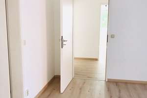 Wohnung nur bis April 2028 - 4 Zimmer-Wohnung mit EBK – Südring 94, 55128 Bretzenheim, Mainz – Vorschaubild 5