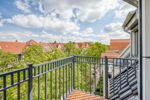 Exklusive 4-Zimmer-DG-Wohnung mit Kaminanschluss & Terrassen – historischer Charme, moderner Luxus! – Hähnelstraße 3, 12159 Friedenau, Berlin – Vorschaubild 39