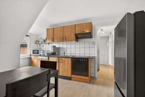 Dachgeschosswohnung 2 Zimmer in zentraler Lage nähe EKZ Farmsen – Die vollständige Adresse der Immobilie erhältst du vom Anbieter., 22147 Rahlstedt, Hamburg – Vorschaubild 5